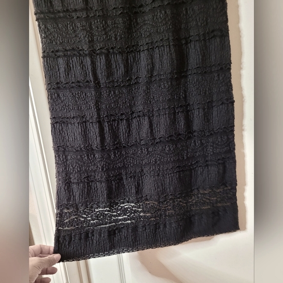 Forever 21 size large black lace dress - Picture 3 of 9